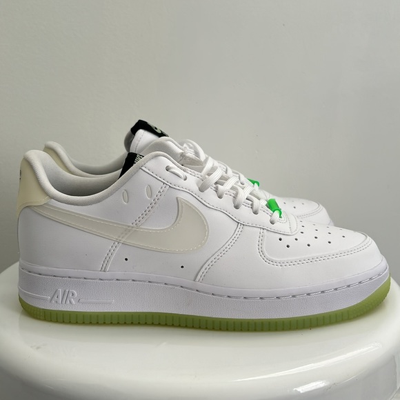 Nike Air Force 1 Have a Nike Day Glow in the Dark - Picture 4 of 6